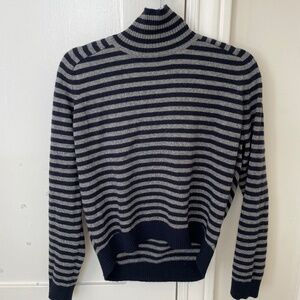 100% Vince cashmere sweater